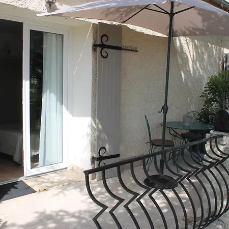Bed and Breakfast Terre de Bacchus Vacqueyras Exterior foto