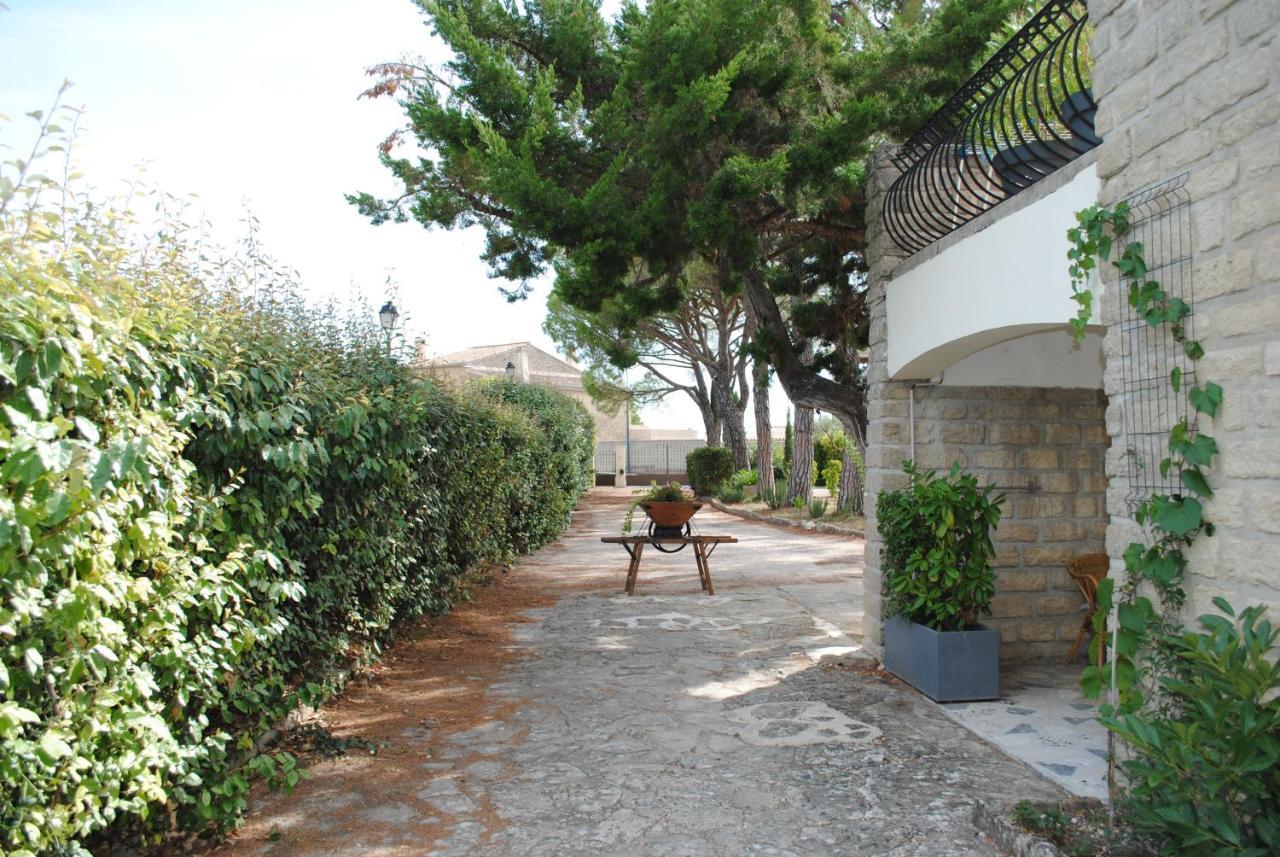 Terre De Bacchus Bed and breakfast