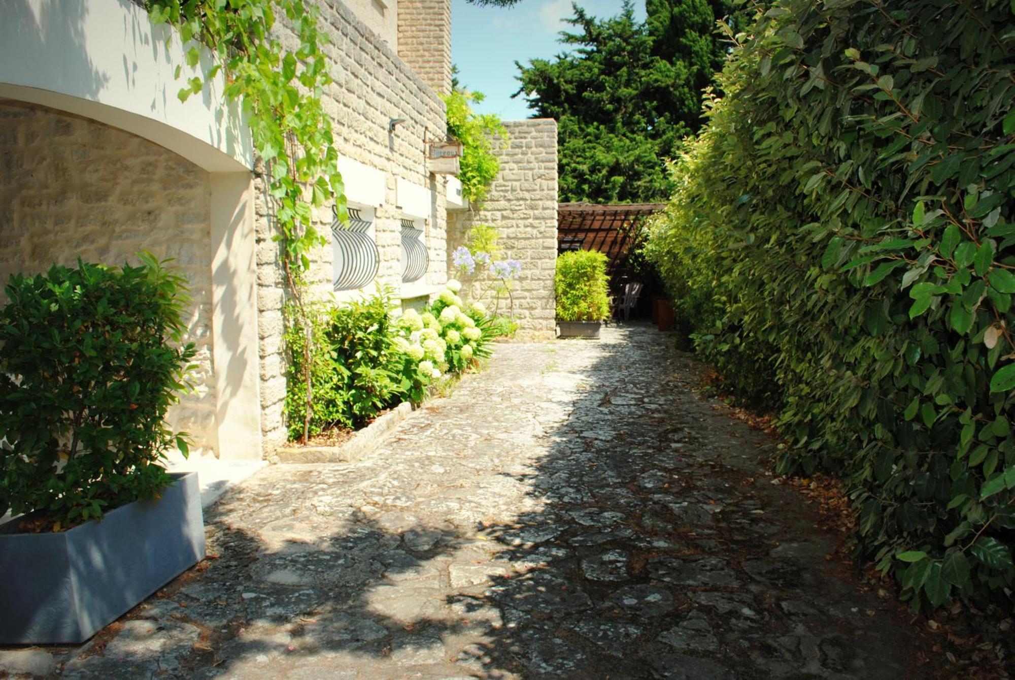 Terre De Bacchus Vacqueyras