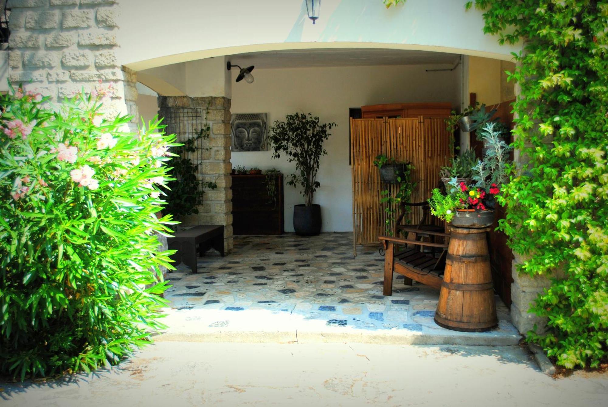 Couette-café Terre De Bacchus *